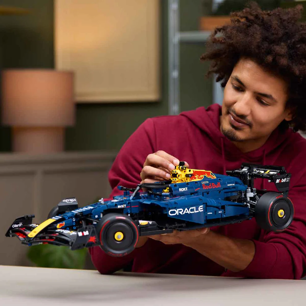bo-lego-red-bull-racing-rb20-dang-so-huu-1